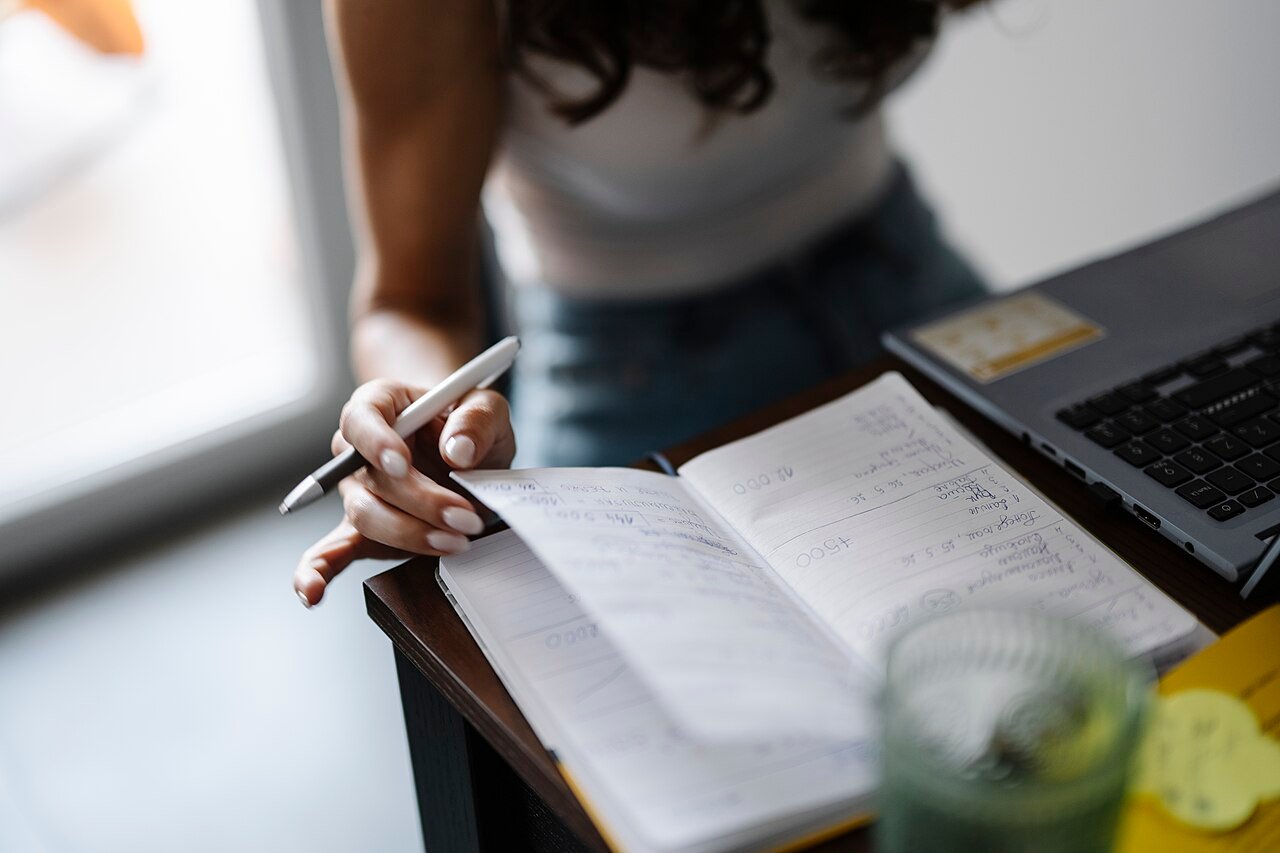 How to Write a Book for the First Time: A Step-by-Step Guide